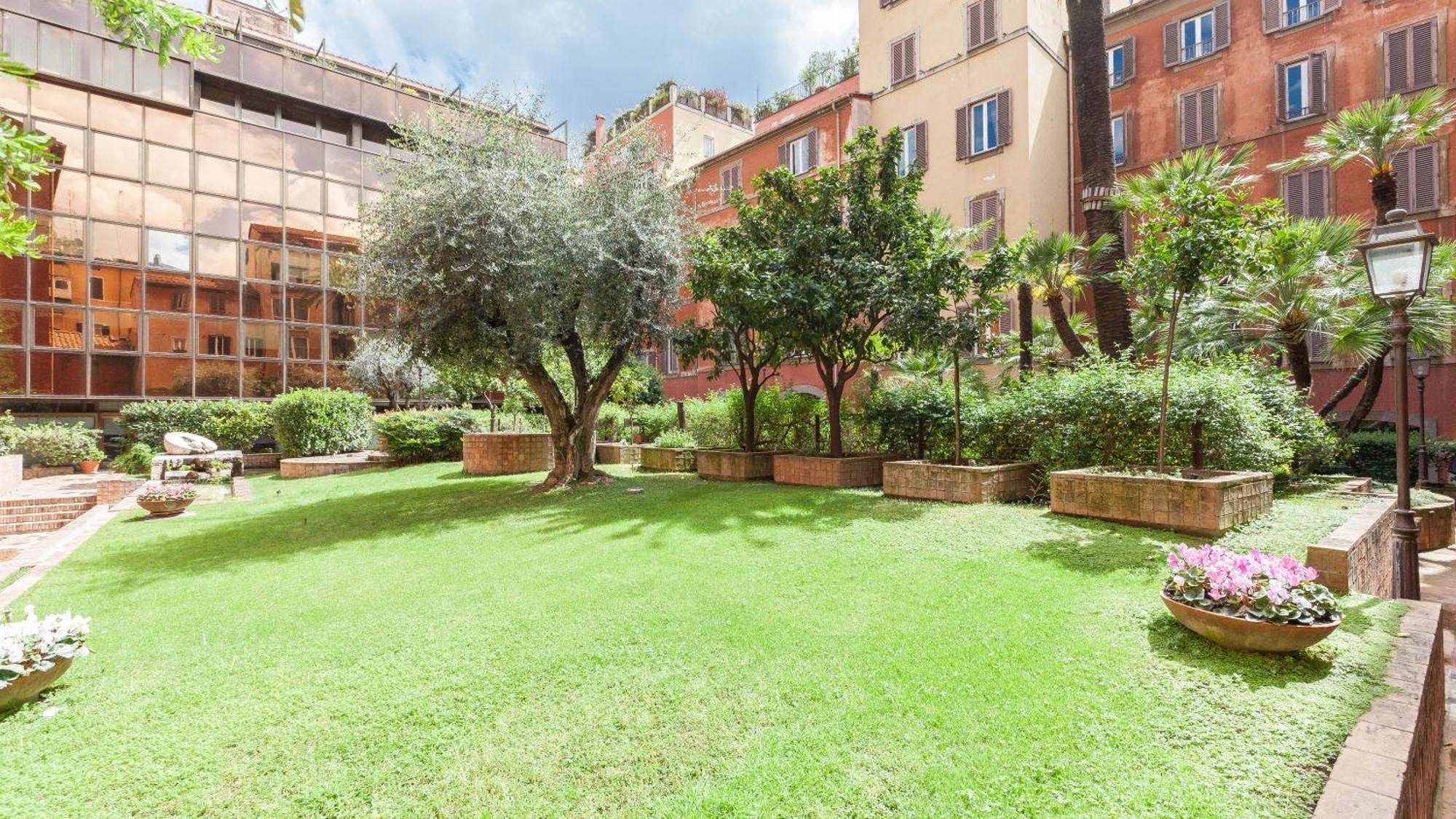 Giove In Trevi Apartment Rome Bagian luar foto